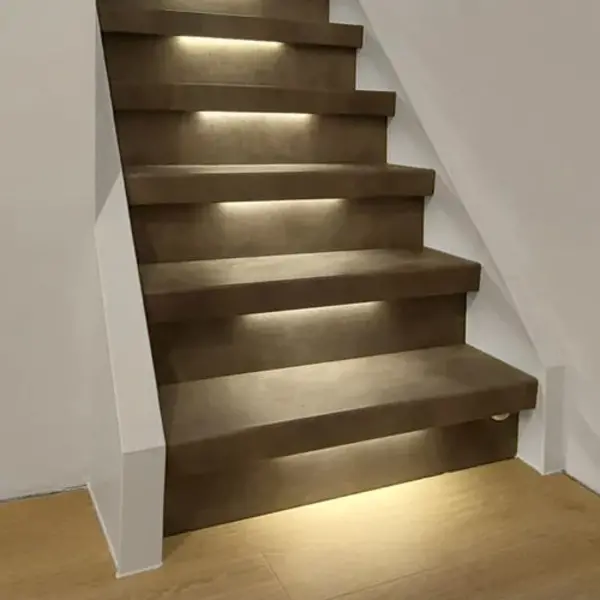 Claveo Dynamische Trapverlichting Set inclusief Bewegingssensoren - 16 Treden - 50cm